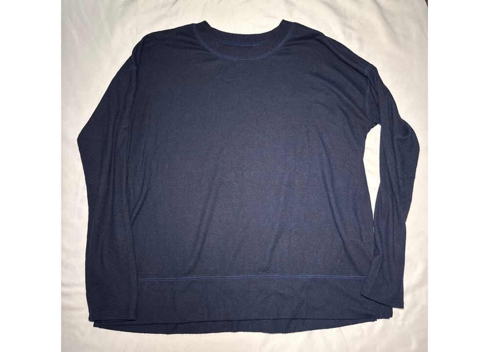 Lucky Brand Women’s Medium Navy Blue Lightweight Knit Pullover Sweater Top